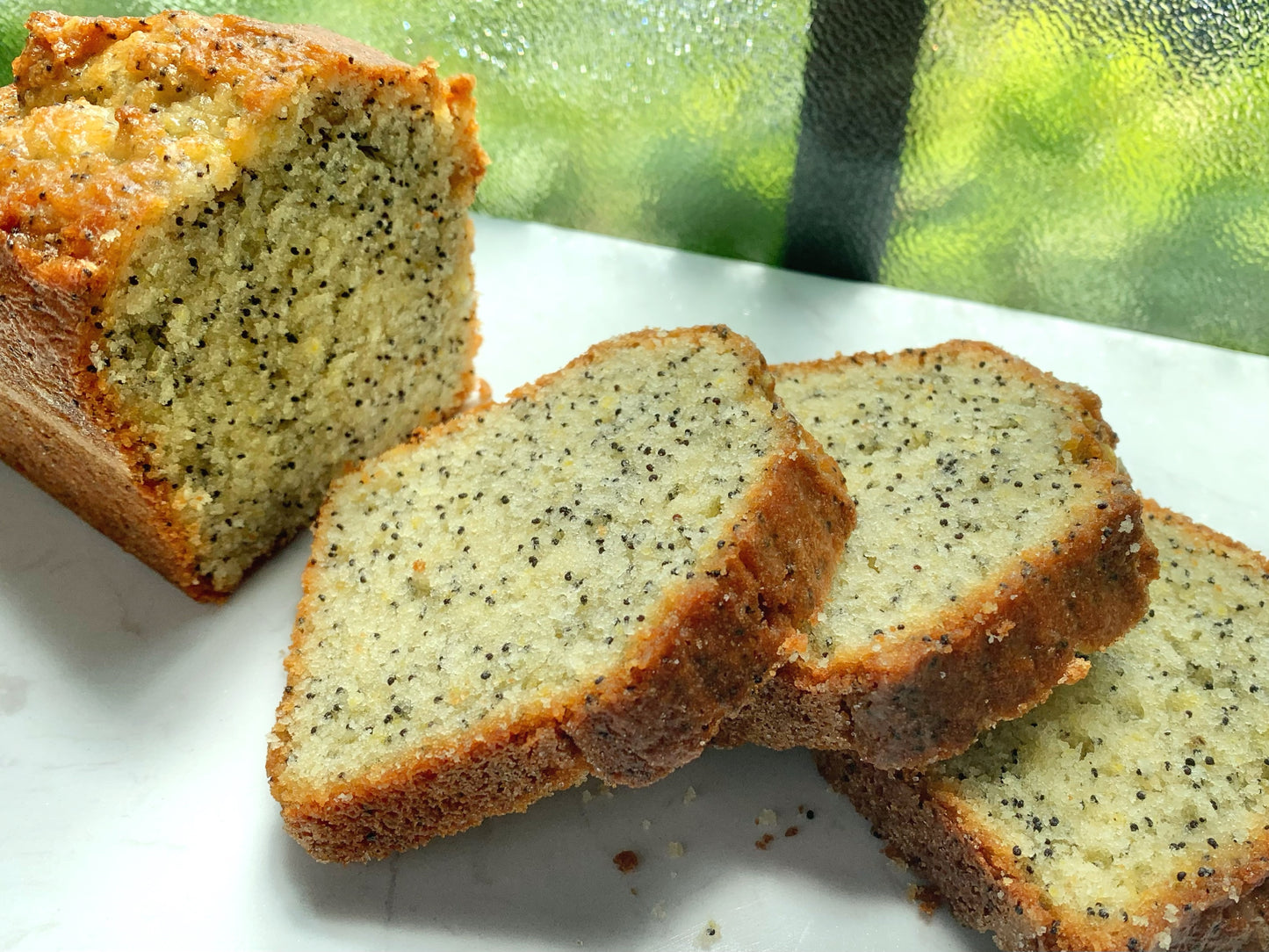 Lemon-Mascarpone & Poppyseed Teacake