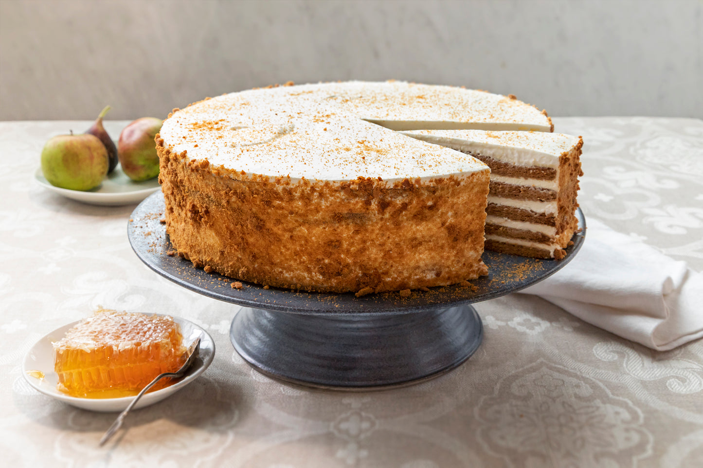 Medovik Layer Cake