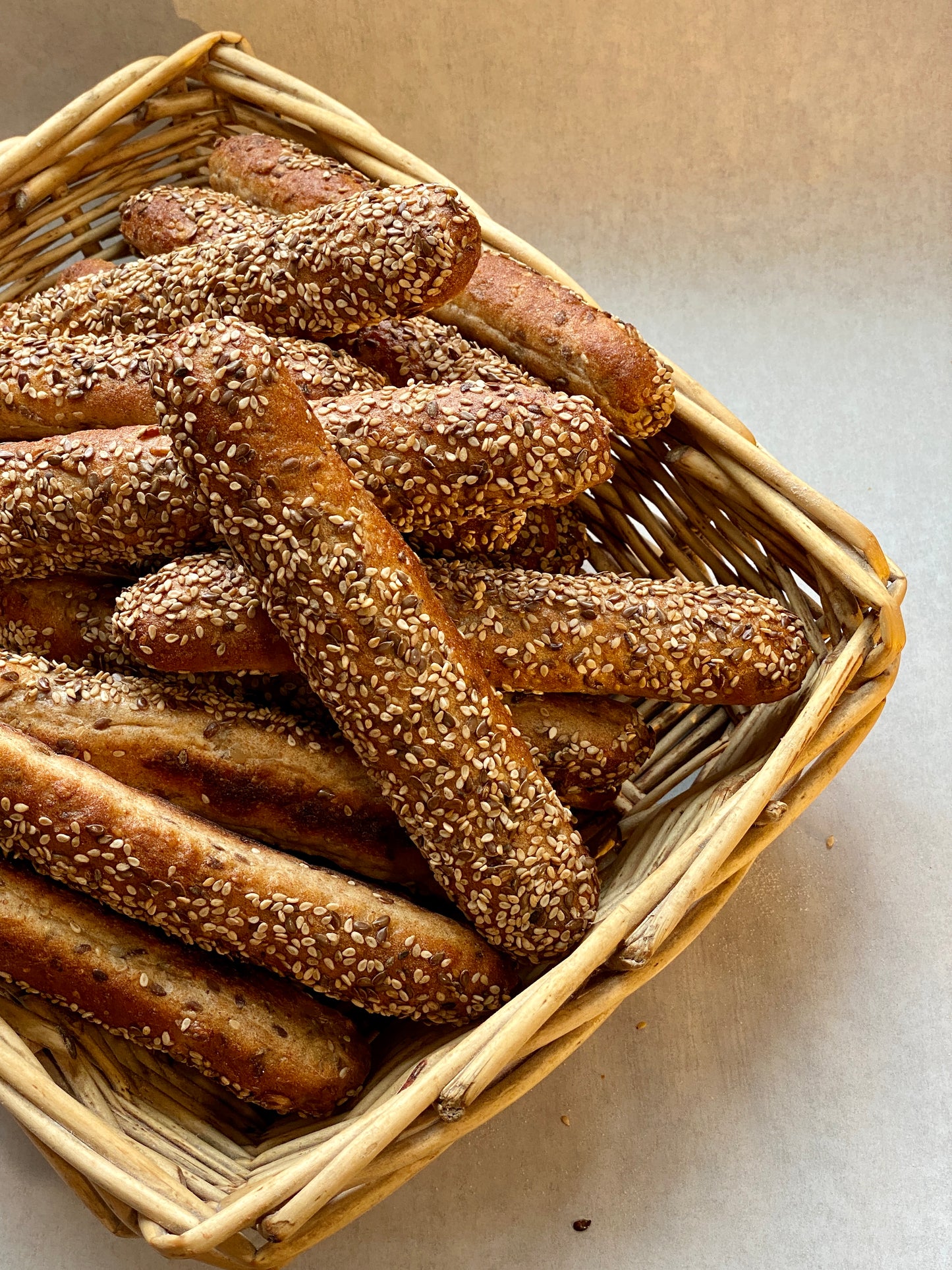 Multigrain Dinner Rolls, dozen